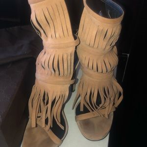 Gucci sand pelle S.Cuoio scamosciato Cameila